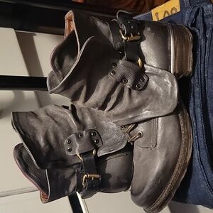 A.S. 98 Gray Boots Sz 41